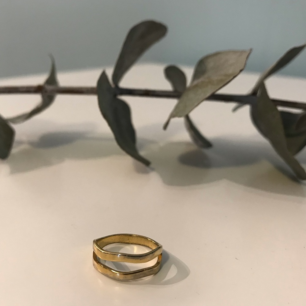 Gold ring